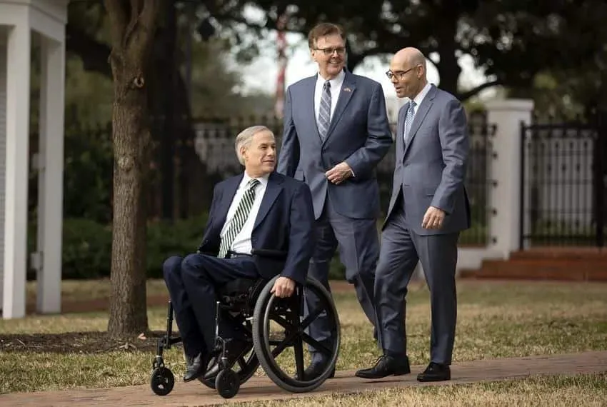 Gov. Greg Abbott, Lt. Gov. Dan Patrick and House Speaker Dennis Bonnen at a joint press conference held at the Governor's Mansion on Jan. 9, 2019. Photo credit: Miguel Gutierrez Jr./ The Texas Tribune