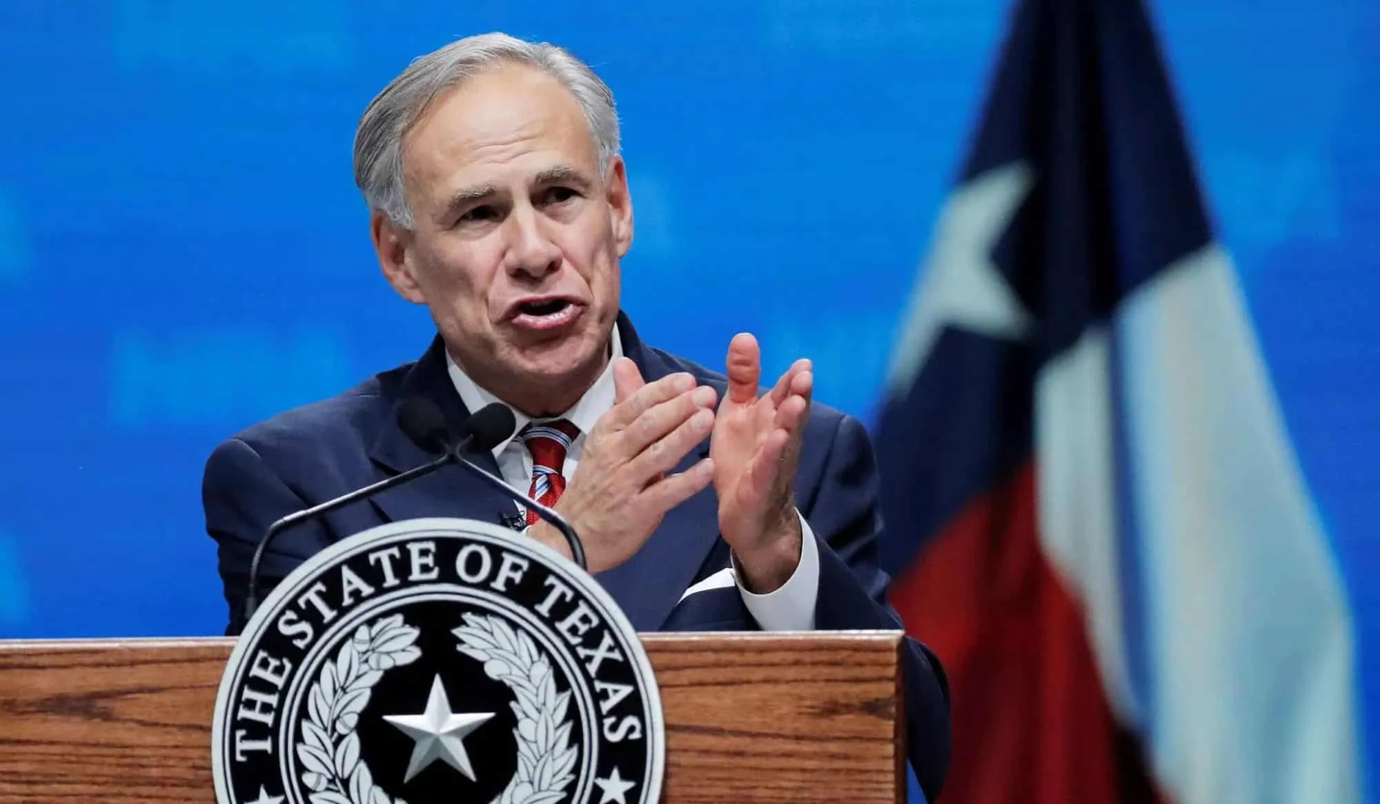 Texas Governor Greg Abbott speaks at the National Rifle Association convention in Dallas, Texas, May 4, 2018. (Lucas Jackson/Reuters)