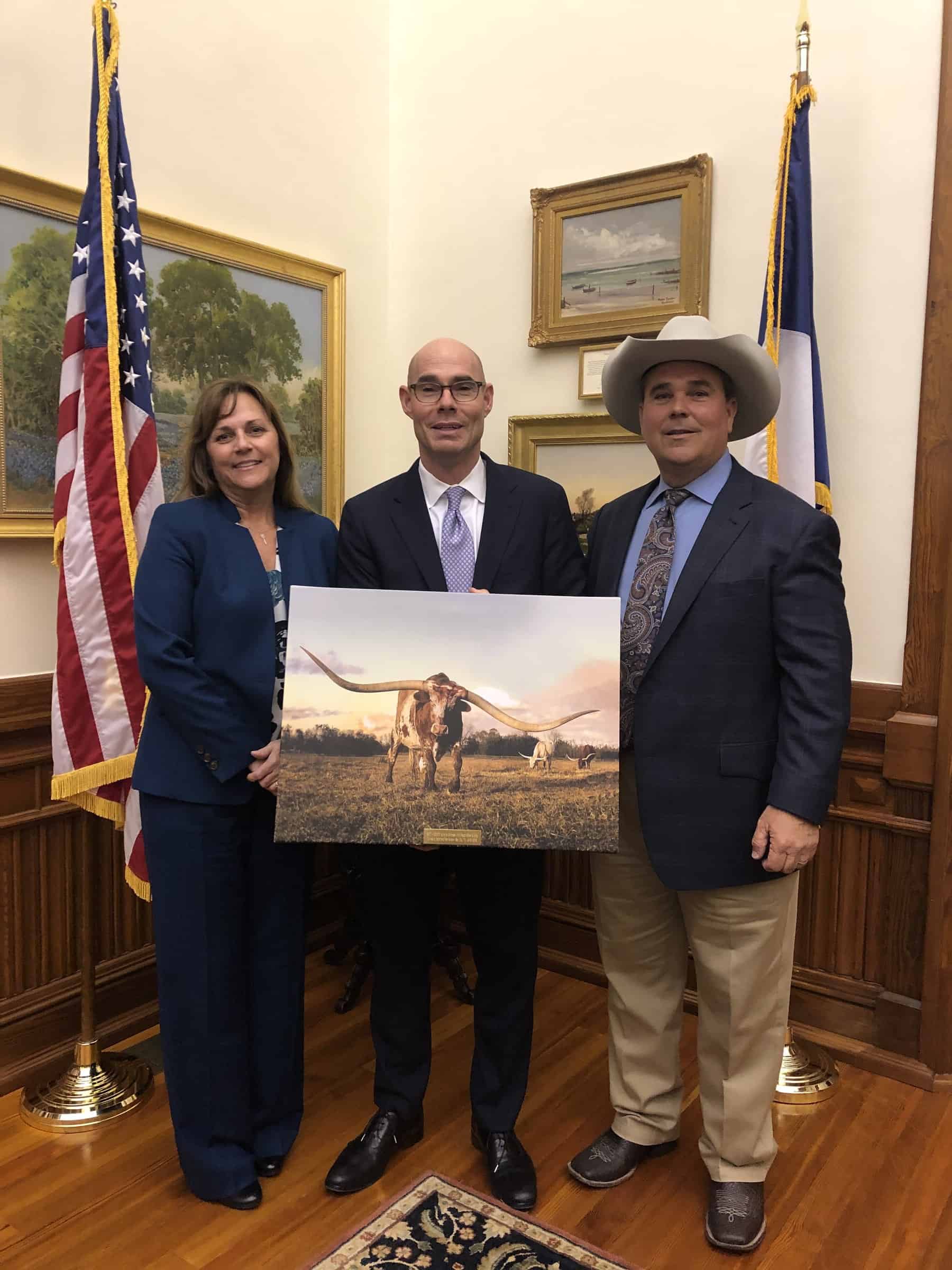 dennis-bonnen-541FA70D-11AC-4353-81DE-4B3788831CA7